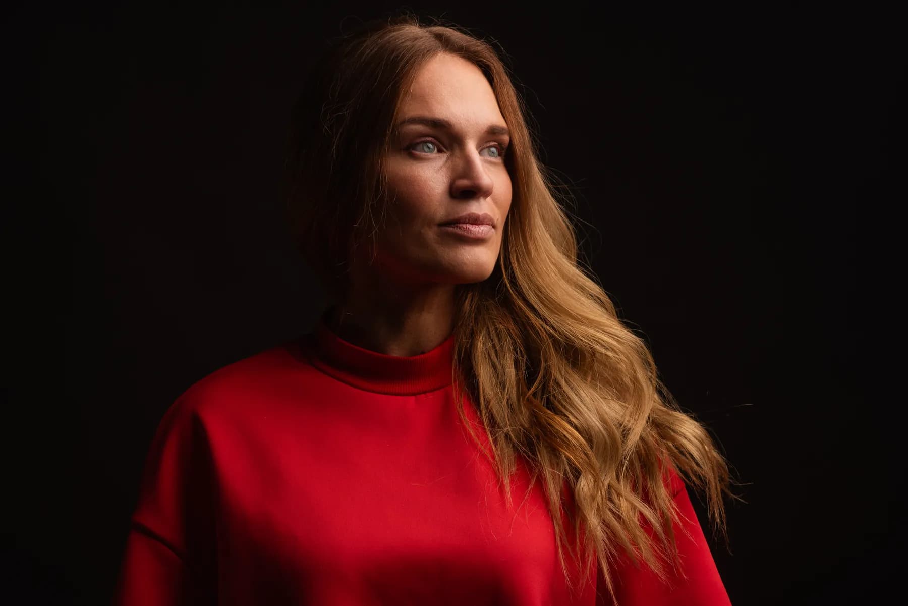 MILLA MORE, press photo